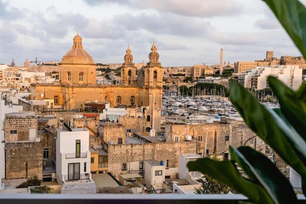 Apartmán Luxurious & Stylish Penthouse With Private Pool Msida Exteriér fotografie